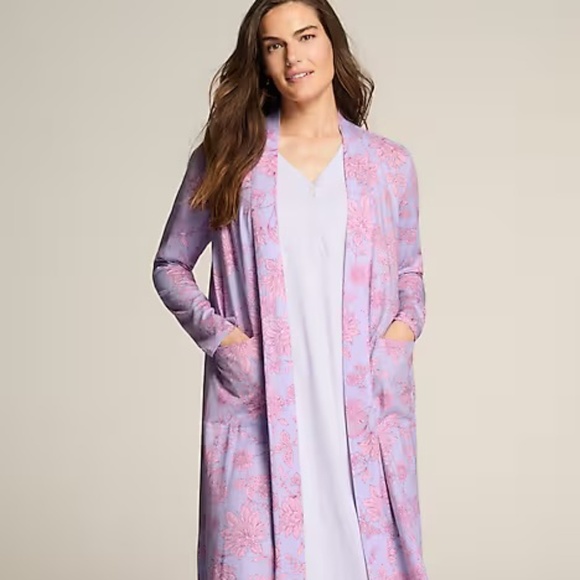 L(16/18) NEW Sleep Ultrasoft Patch-Pocket Robe NWT - Picture 3 of 7